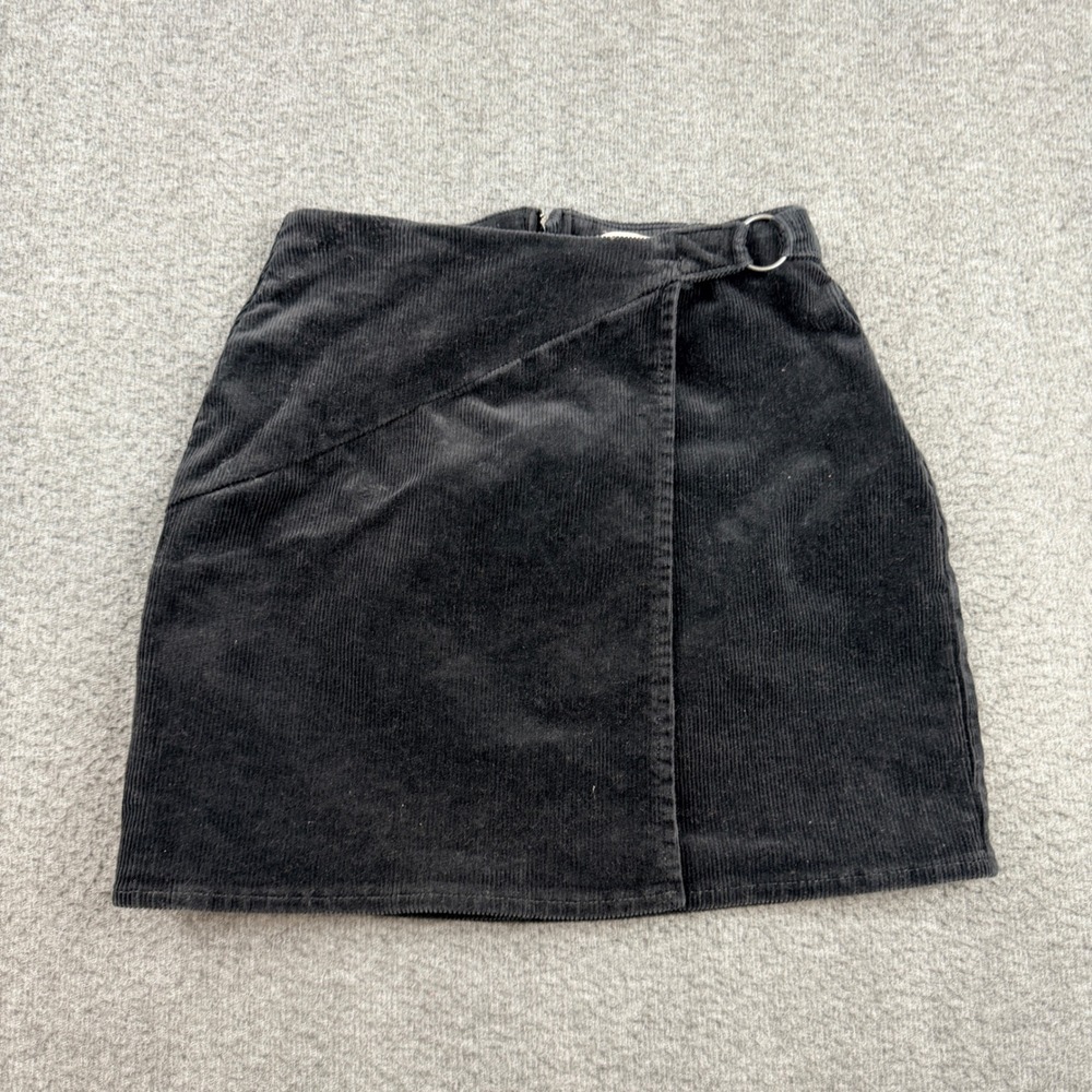 SO Goods For Life Black Corduroy Mini Skirt Size 1/25W Wrap Front‎ O-Ring Detail